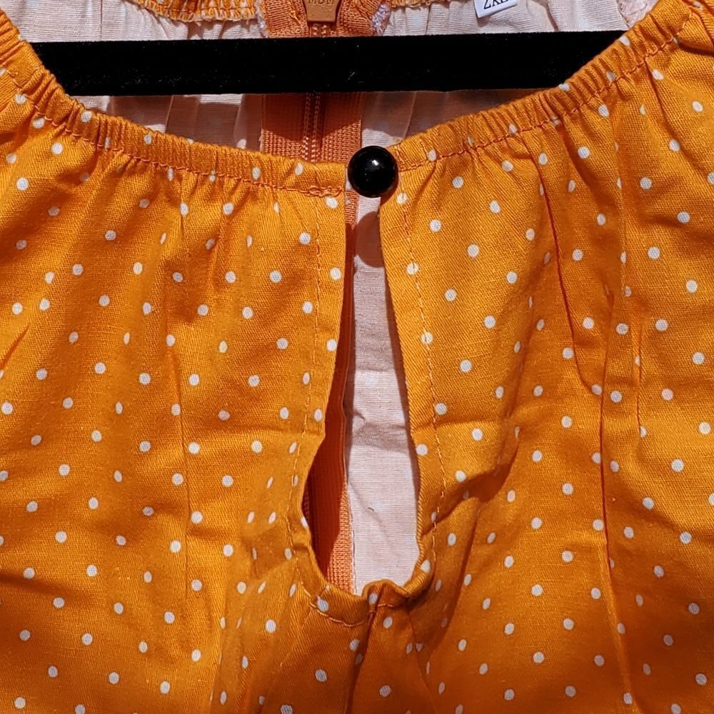 Summer Top - Picture 2 of 8